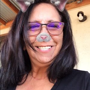 Meet your Posher, Gina